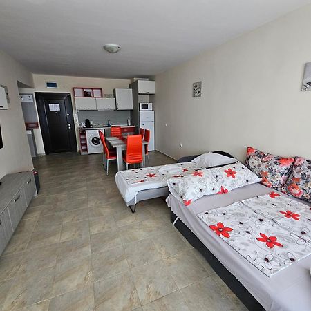 Апартаменти Кастро/Castro Apartments Carevo Exteriér fotografie