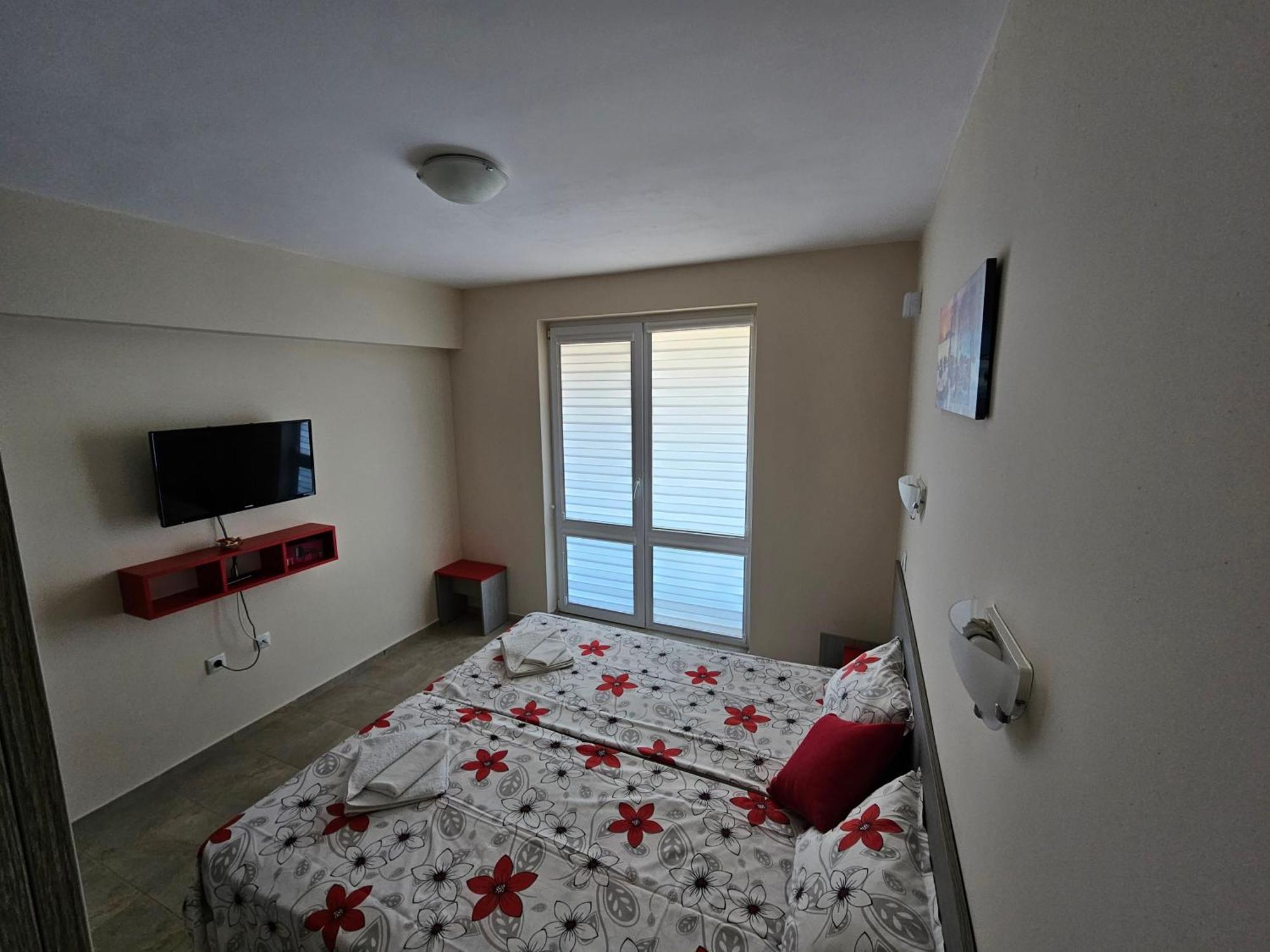 Апартаменти Кастро/Castro Apartments Carevo Exteriér fotografie