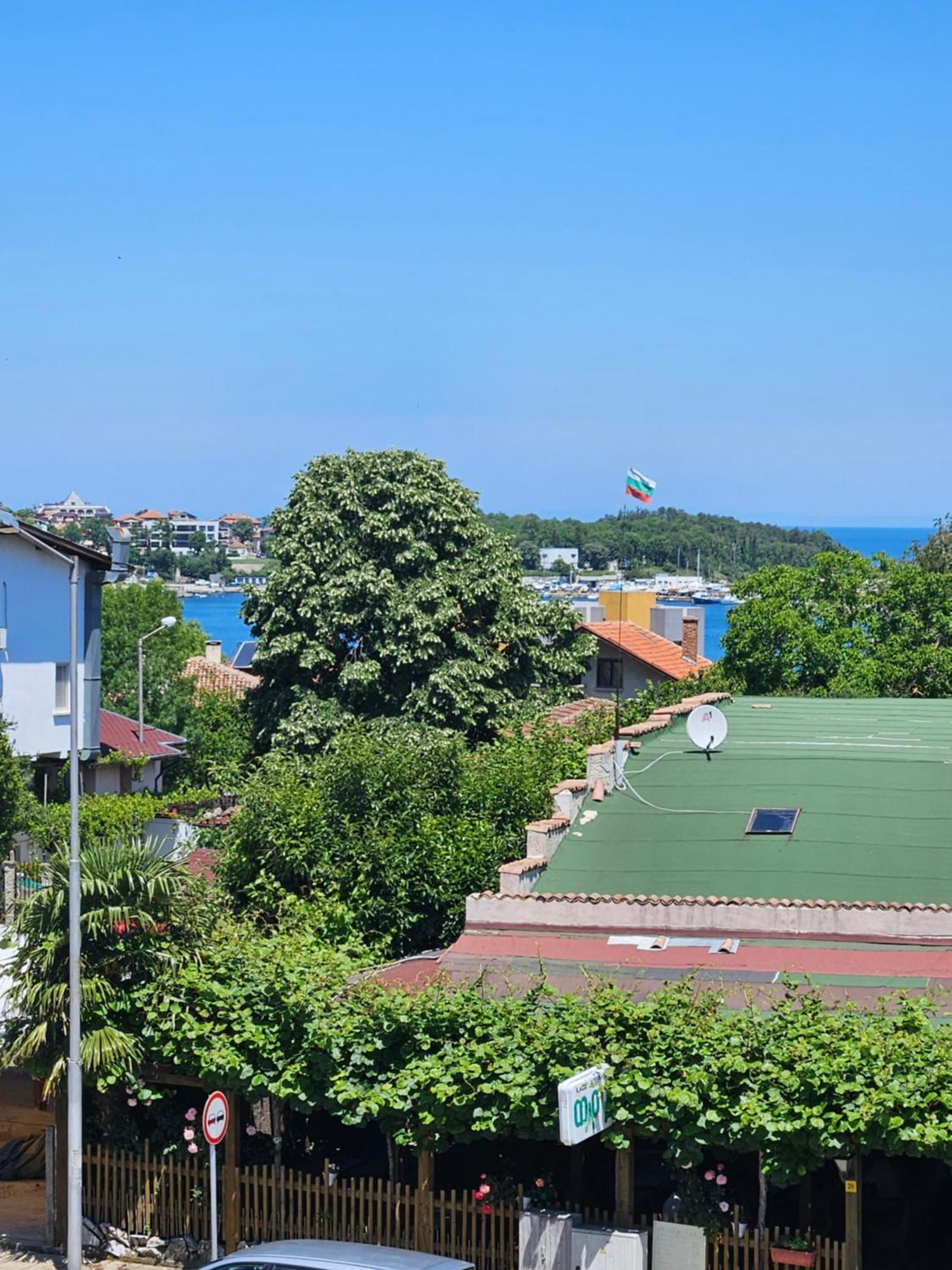 Апартаменти Кастро/Castro Apartments Carevo Exteriér fotografie