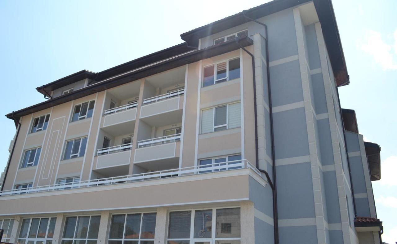 Апартаменти Кастро/Castro Apartments Carevo Exteriér fotografie