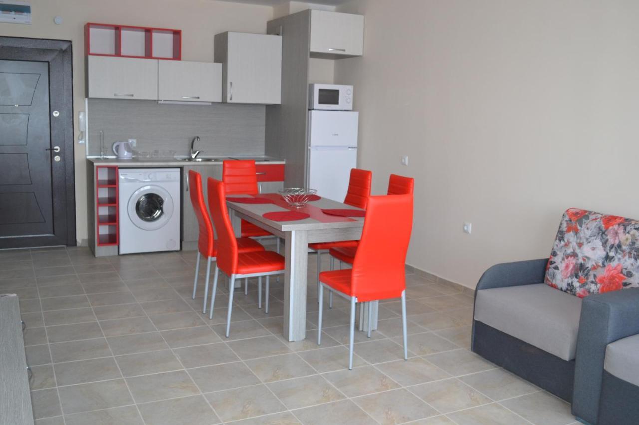 Апартаменти Кастро/Castro Apartments Carevo Exteriér fotografie