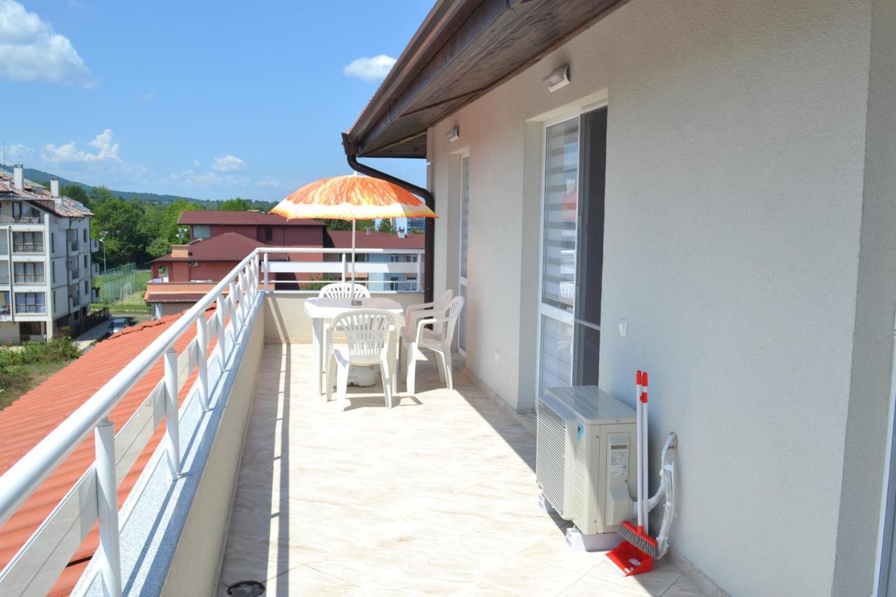 Апартаменти Кастро/Castro Apartments Carevo Exteriér fotografie