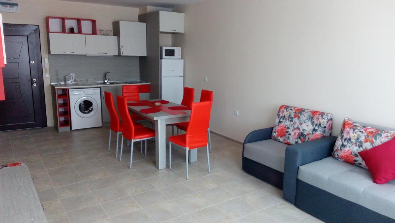 Апартаменти Кастро/Castro Apartments Carevo Exteriér fotografie
